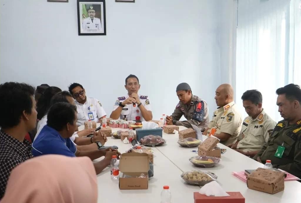 Median Jalan H. Boejasin Segera Dibongkar, Masyarakat Diminta Patuhi Etika Berlalu Lintas